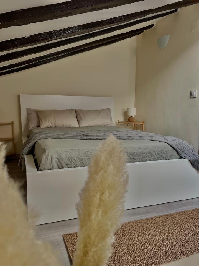 Charming Apartment In The Heart Of マドリード エクステリア 写真